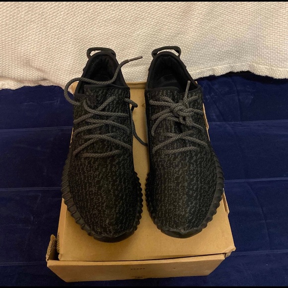 Adidas Yeezy Boost 350 - Picture 6 of 8